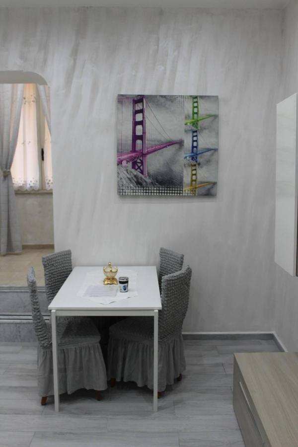 Casa Vacanza Grey Aparthotel Napoli Bagian luar foto