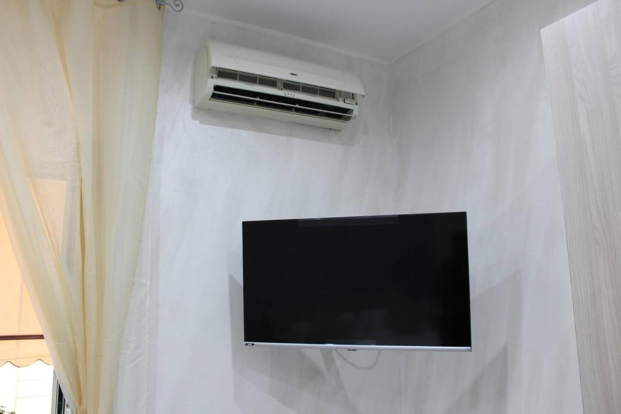 Casa Vacanza Grey Aparthotel Napoli Bagian luar foto